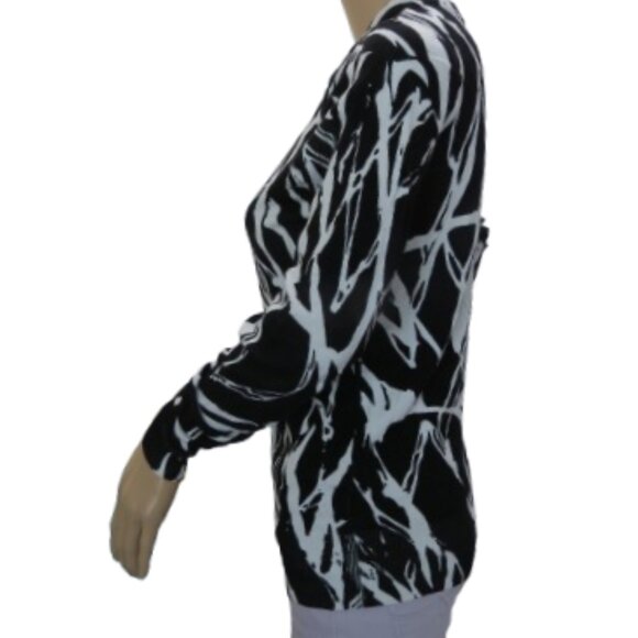 Cyrus Black and White Button Down Cardigan - Picture 3 of 7